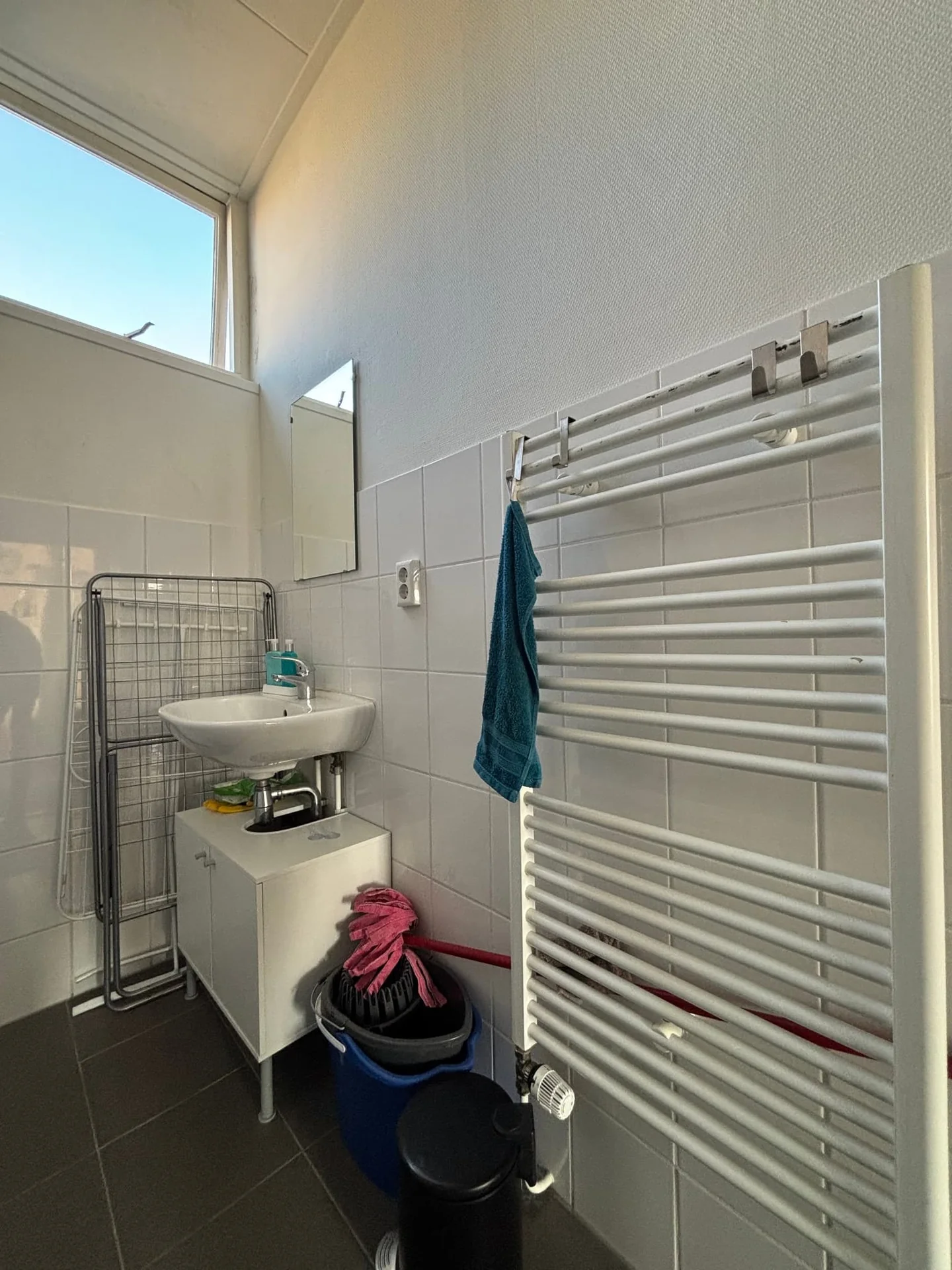 Foto van de Kamer gelegen aan de Verlengde Hereweg in Groningen