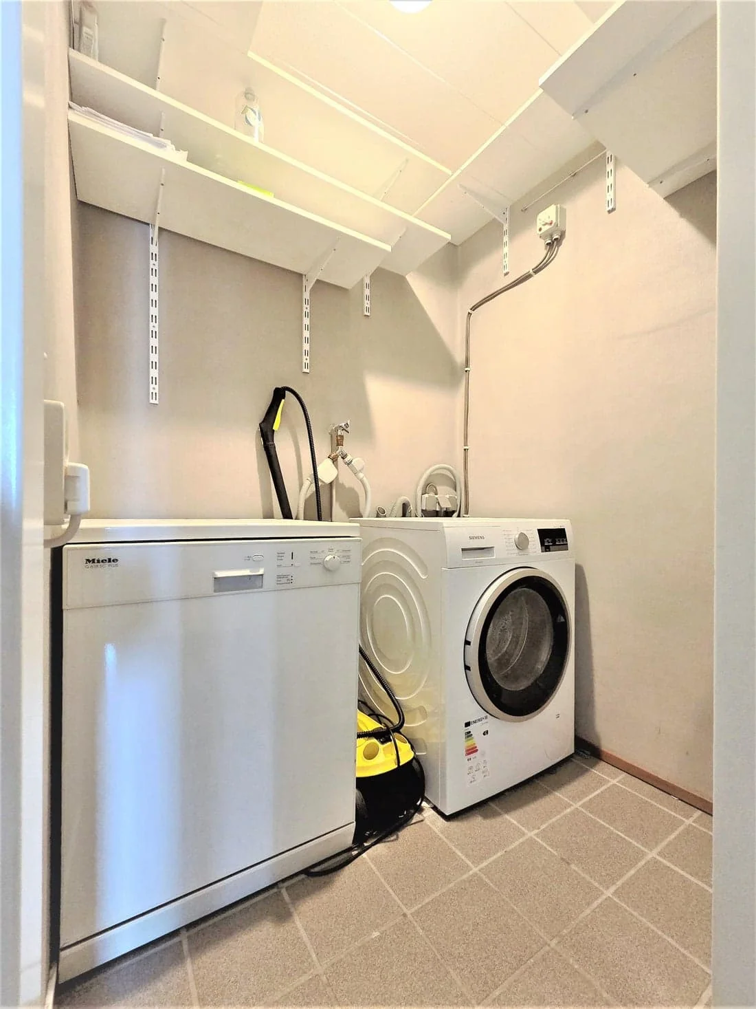 Foto van de Kamer gelegen aan de Rietlandpark in Amsterdam