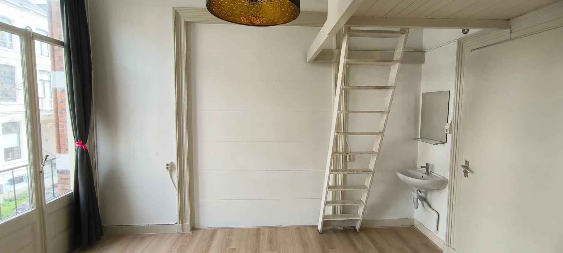 Foto van de Kamer gelegen aan de Emmastraat in Arnhem