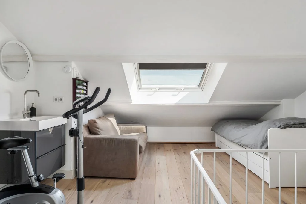 Foto van de Appartement gelegen aan de Mathenesserdijk in Rotterdam