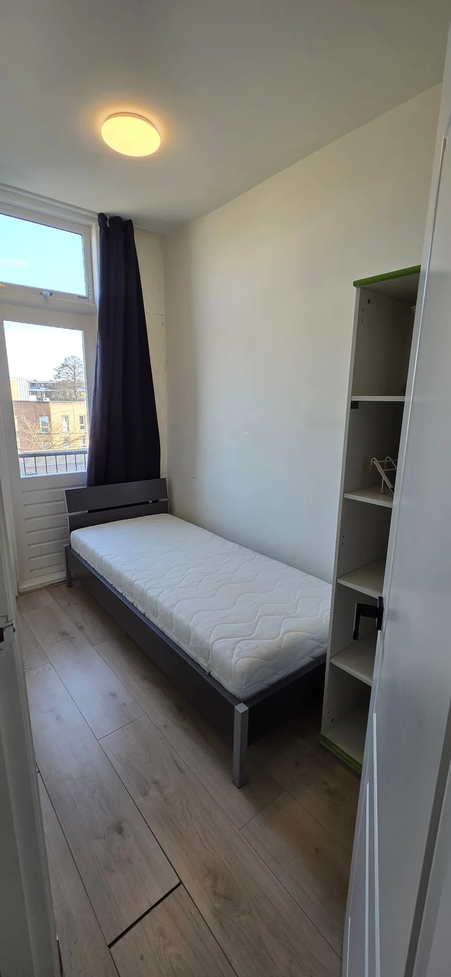 Foto van de Kamer gelegen aan de Groene Hilledijk in Rotterdam