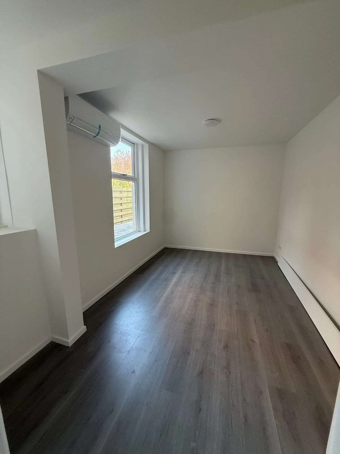 Foto van de Kamer gelegen aan de Tuinbouwstraat in Groningen