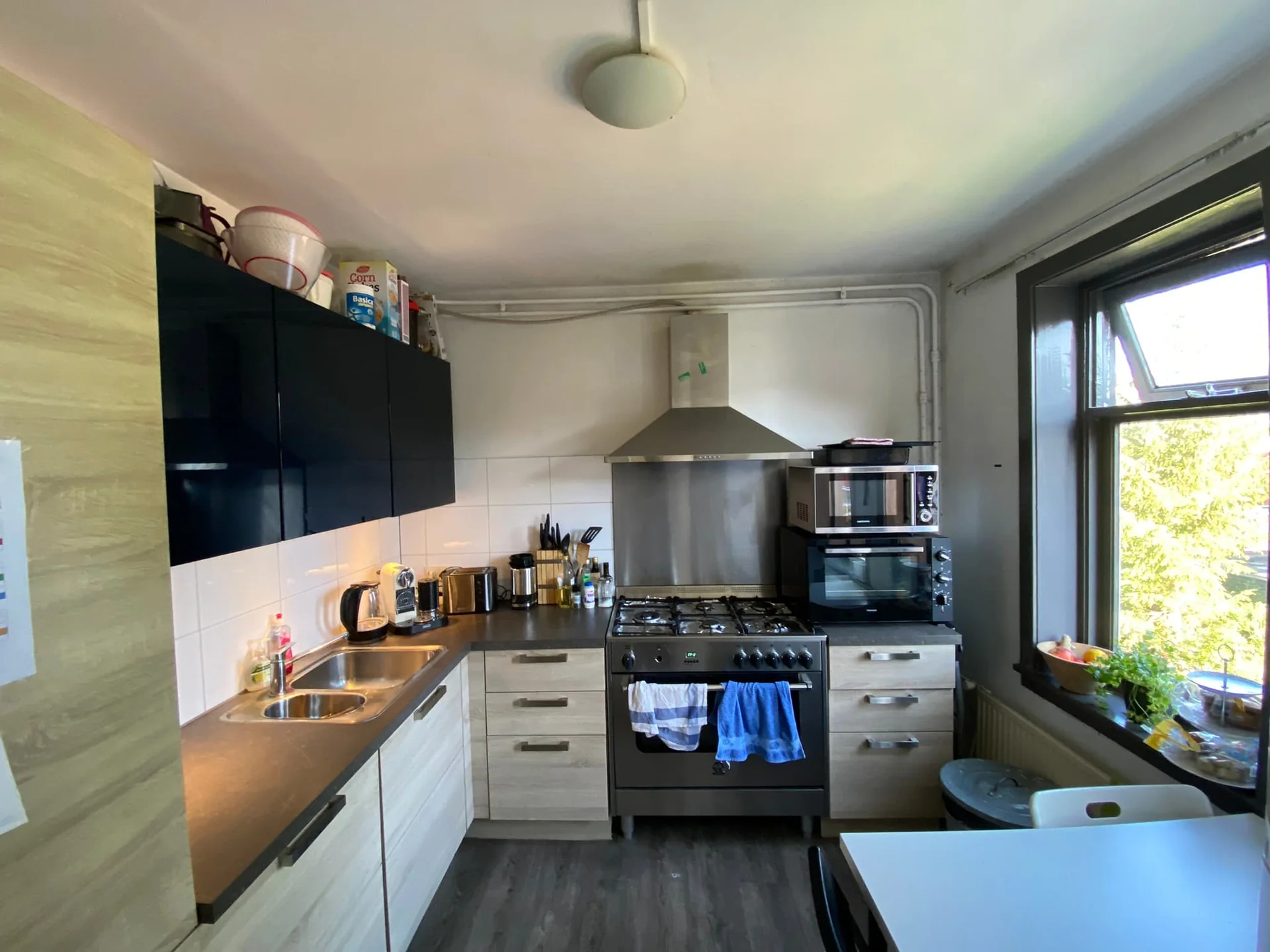 Foto van de Kamer gelegen aan de Van der Waalsstraat in Groningen