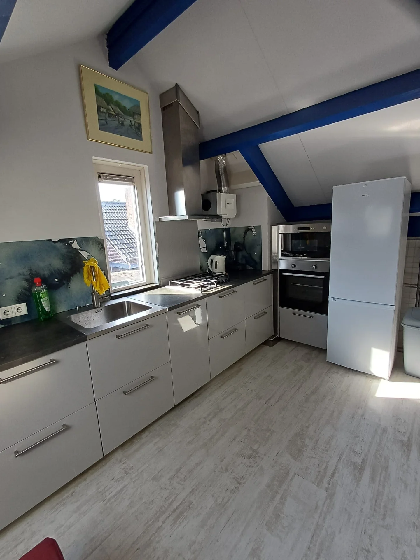 Foto van de Kamer gelegen aan de Van Limburg Stirumlaan in Hillegom