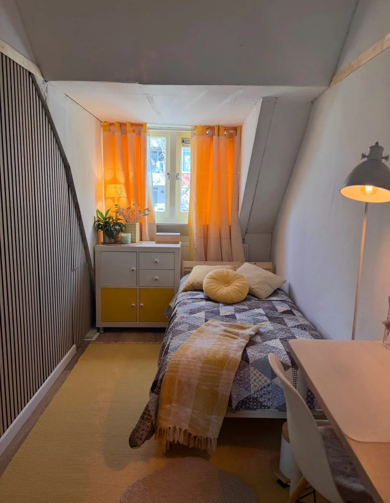 Foto van de Kamer gelegen aan de IJsselmondselaan in Rotterdam