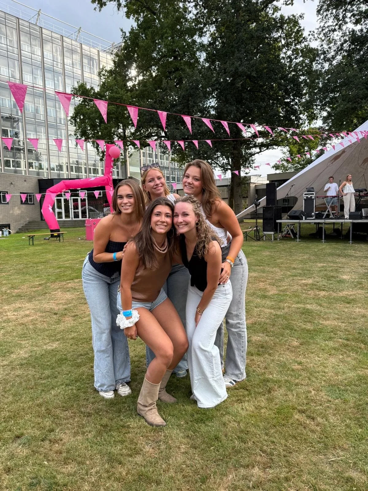Foto van de Kamer gelegen aan de Soendastraat in Enschede