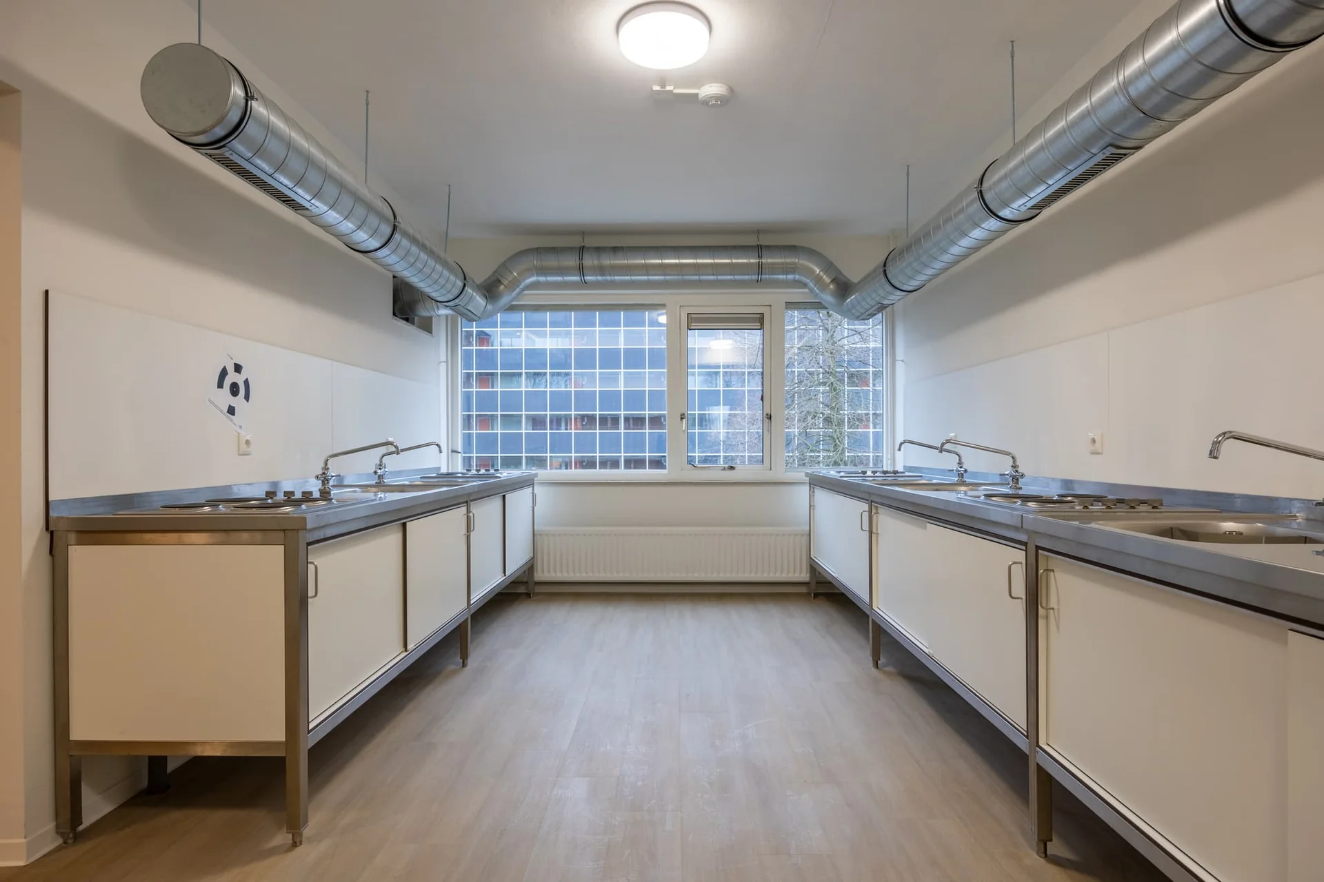 Foto van de Kamer gelegen aan de Plutolaan in Groningen