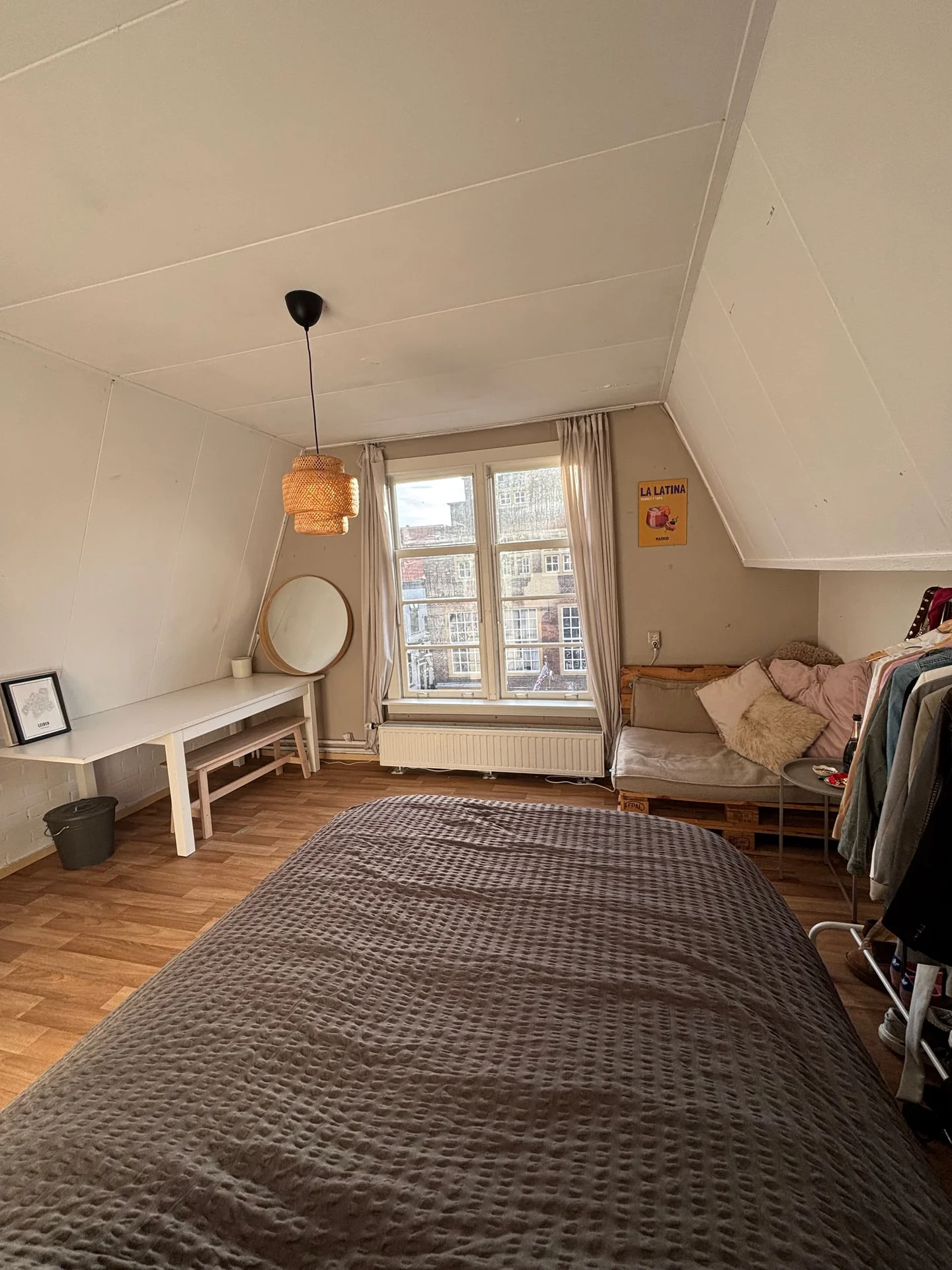 Foto van de Kamer gelegen aan de Papengracht in Leiden