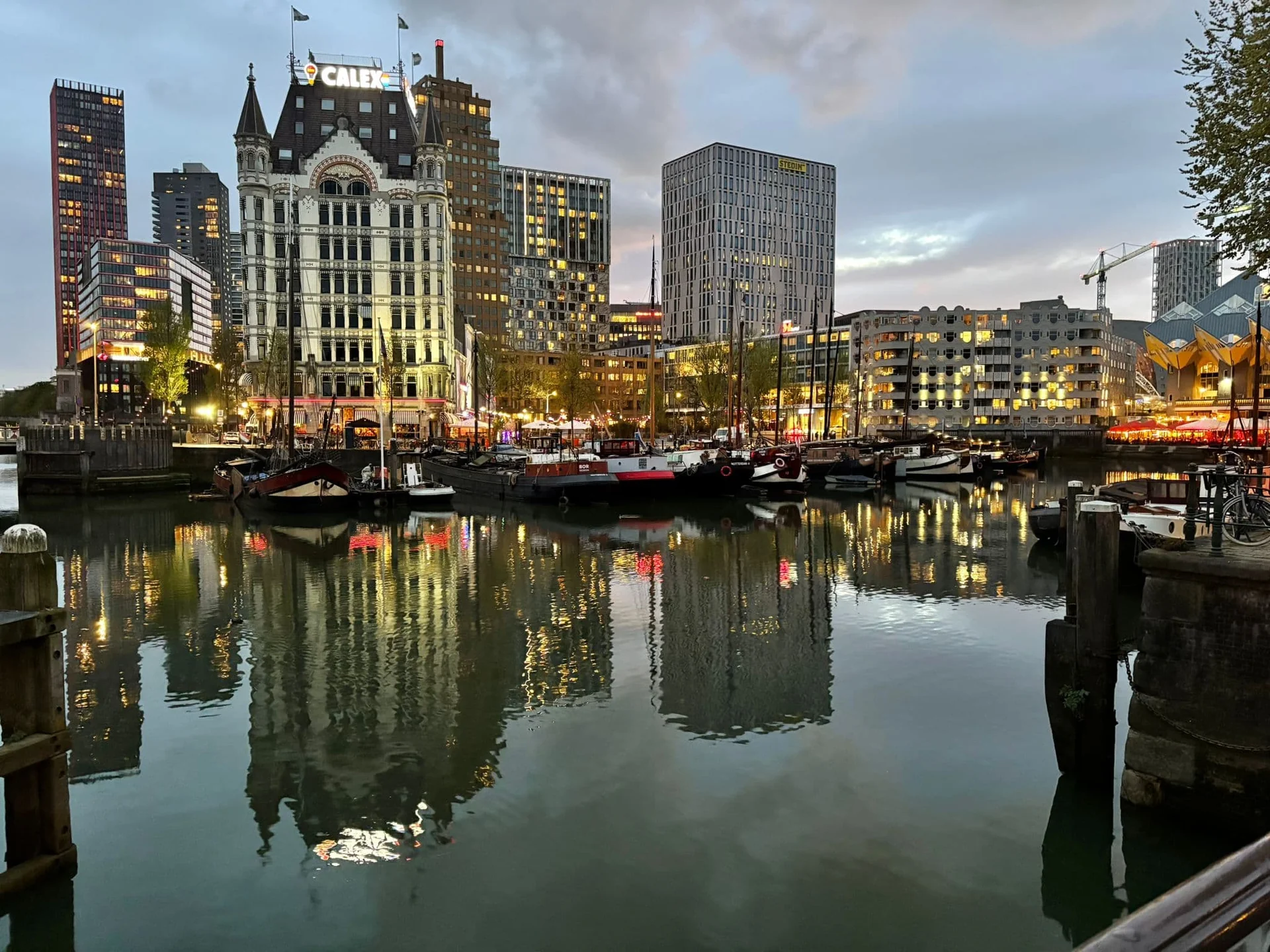Foto van de Appartement gelegen aan de Prins Hendrikkade in Rotterdam