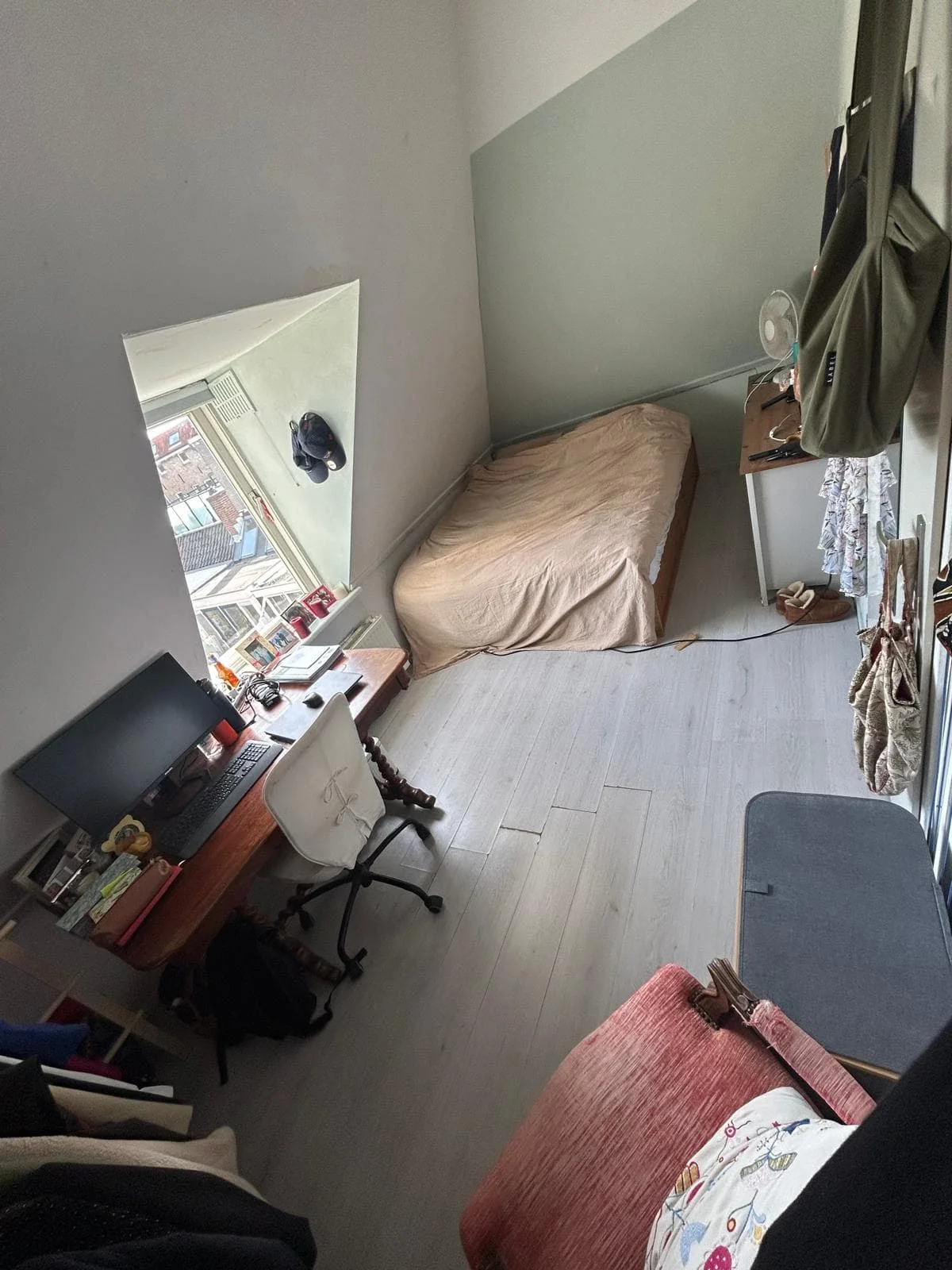 Foto van de Kamer gelegen aan de Voorstraat in Delft