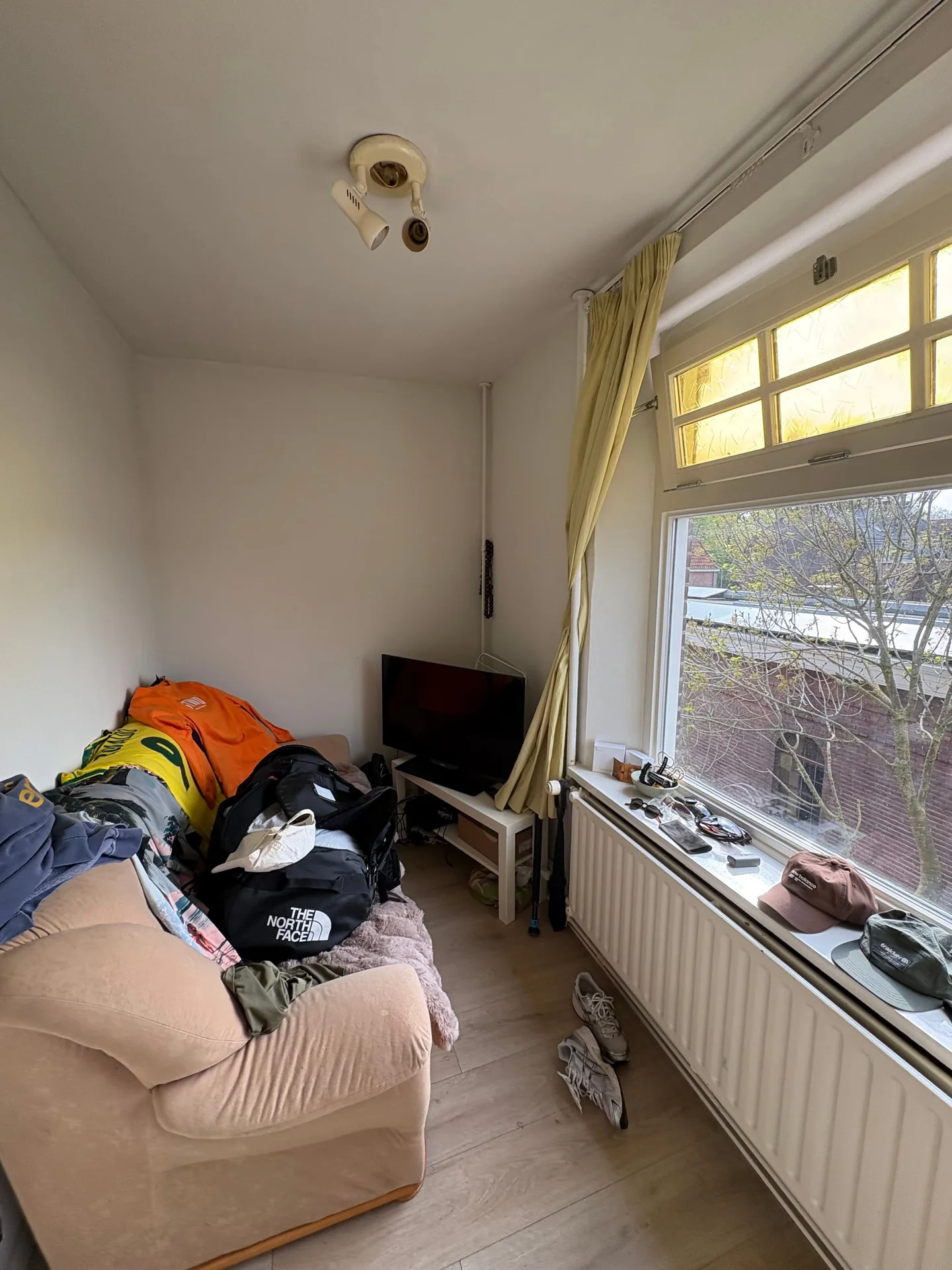 Foto van de Kamer gelegen aan de Dr. Nolensstraat in Tilburg