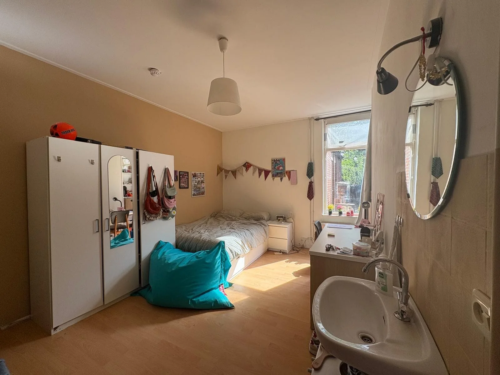 Foto van de Kamer gelegen aan de Deurningerstraat in Enschede