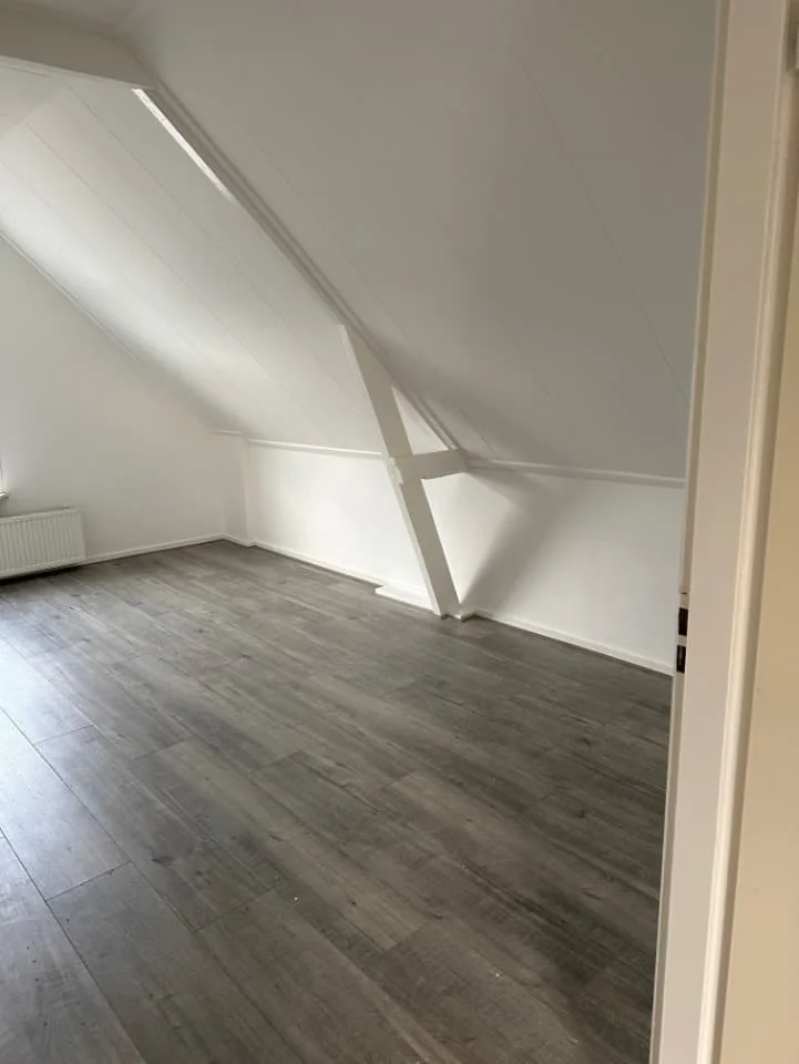 Foto van de Kamer gelegen aan de 1e Wormenseweg in Apeldoorn