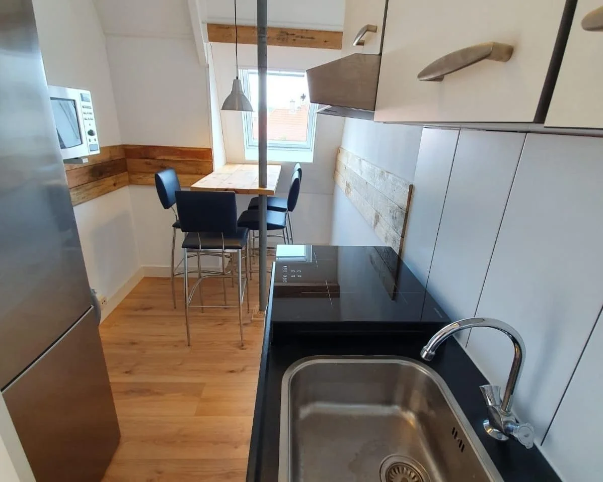 Foto van de Kamer gelegen aan de Laan van Meerdervoort in Den Haag