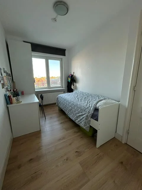 Foto van de Kamer gelegen aan de Laan van Meerdervoort in Den Haag