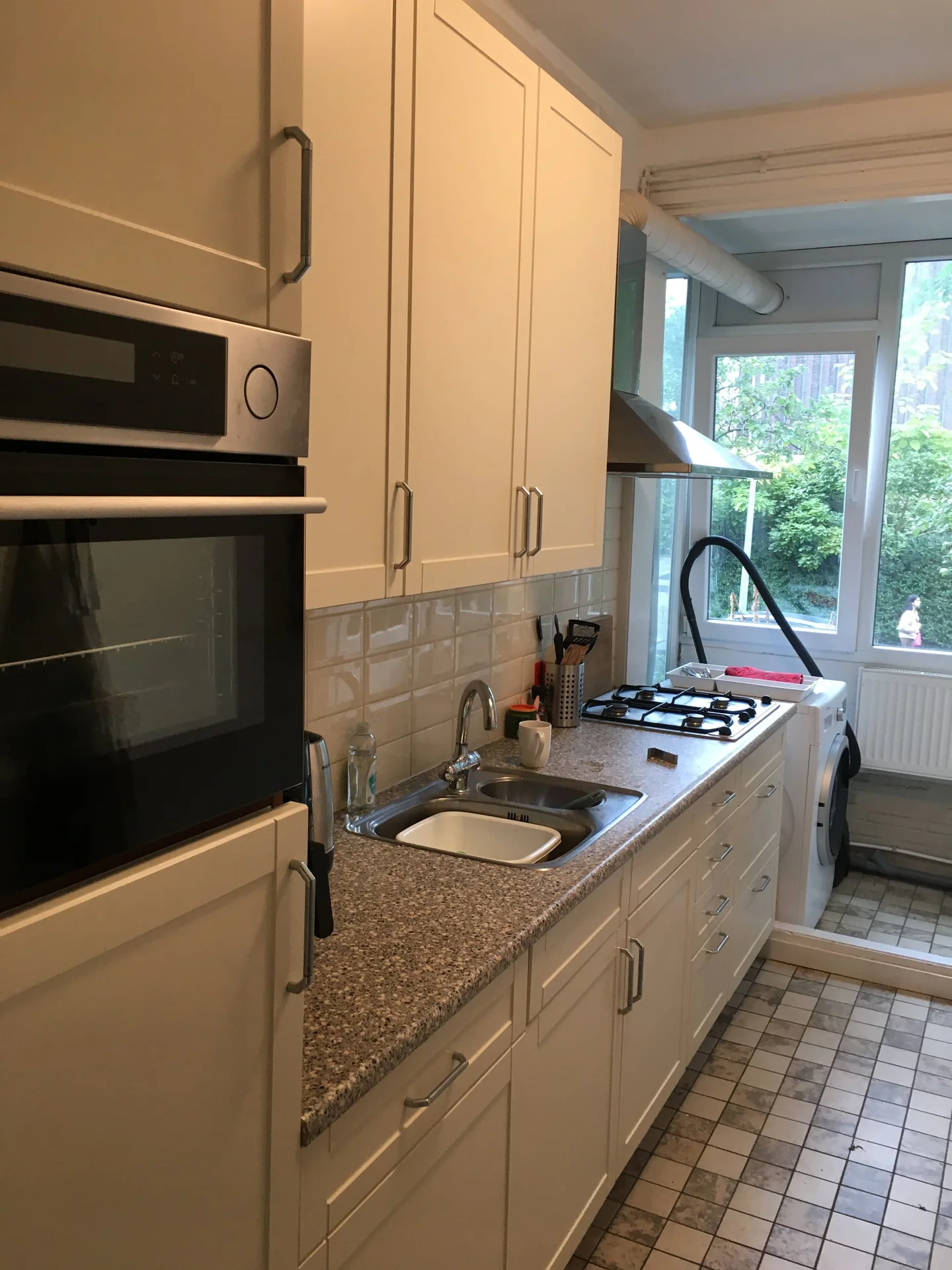 Foto van de Kamer gelegen aan de De Carpentierstraat in Den Haag