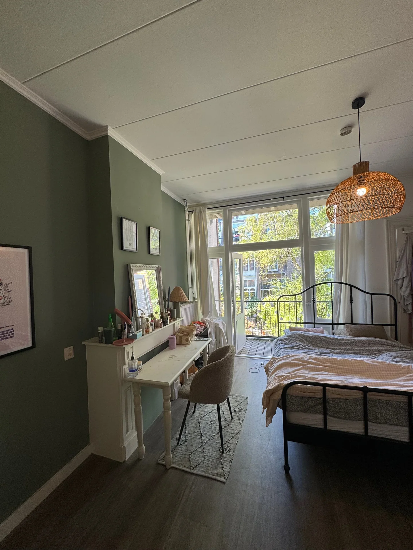 Foto van de Kamer gelegen aan de Waterloostraat in Rotterdam