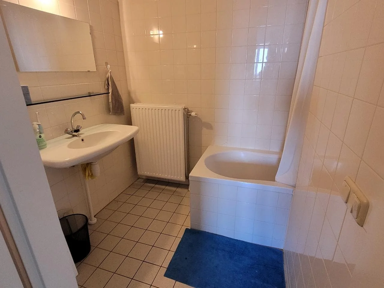 Foto van de Kamer gelegen aan de Emmy Andriessestraat in Amsterdam