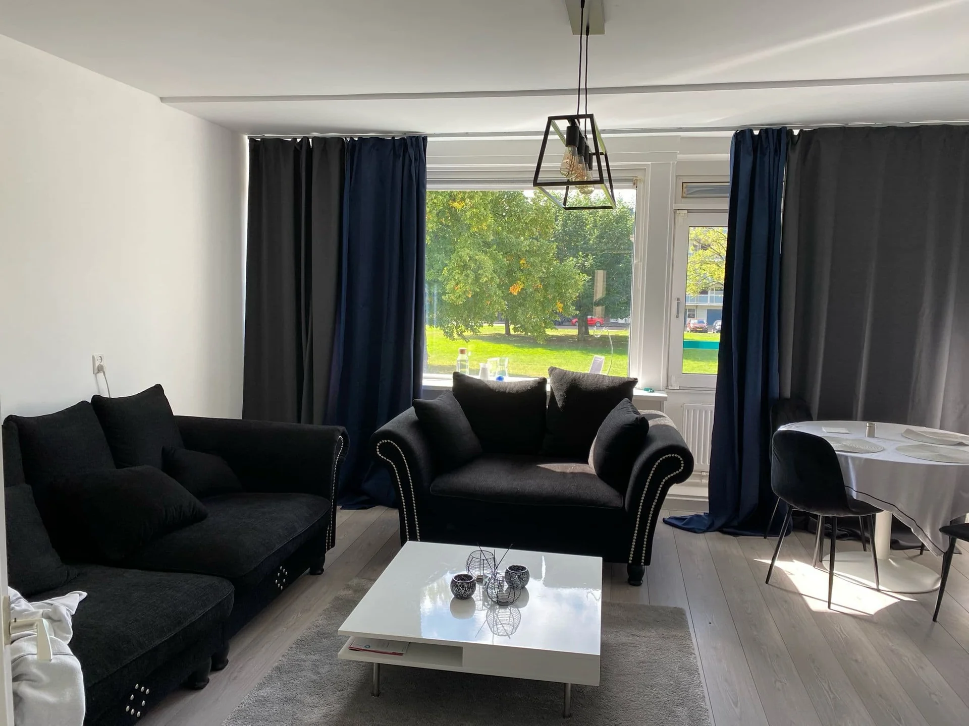 Foto van de Kamer gelegen aan de Johannes Calvijnlaan in Amstelveen