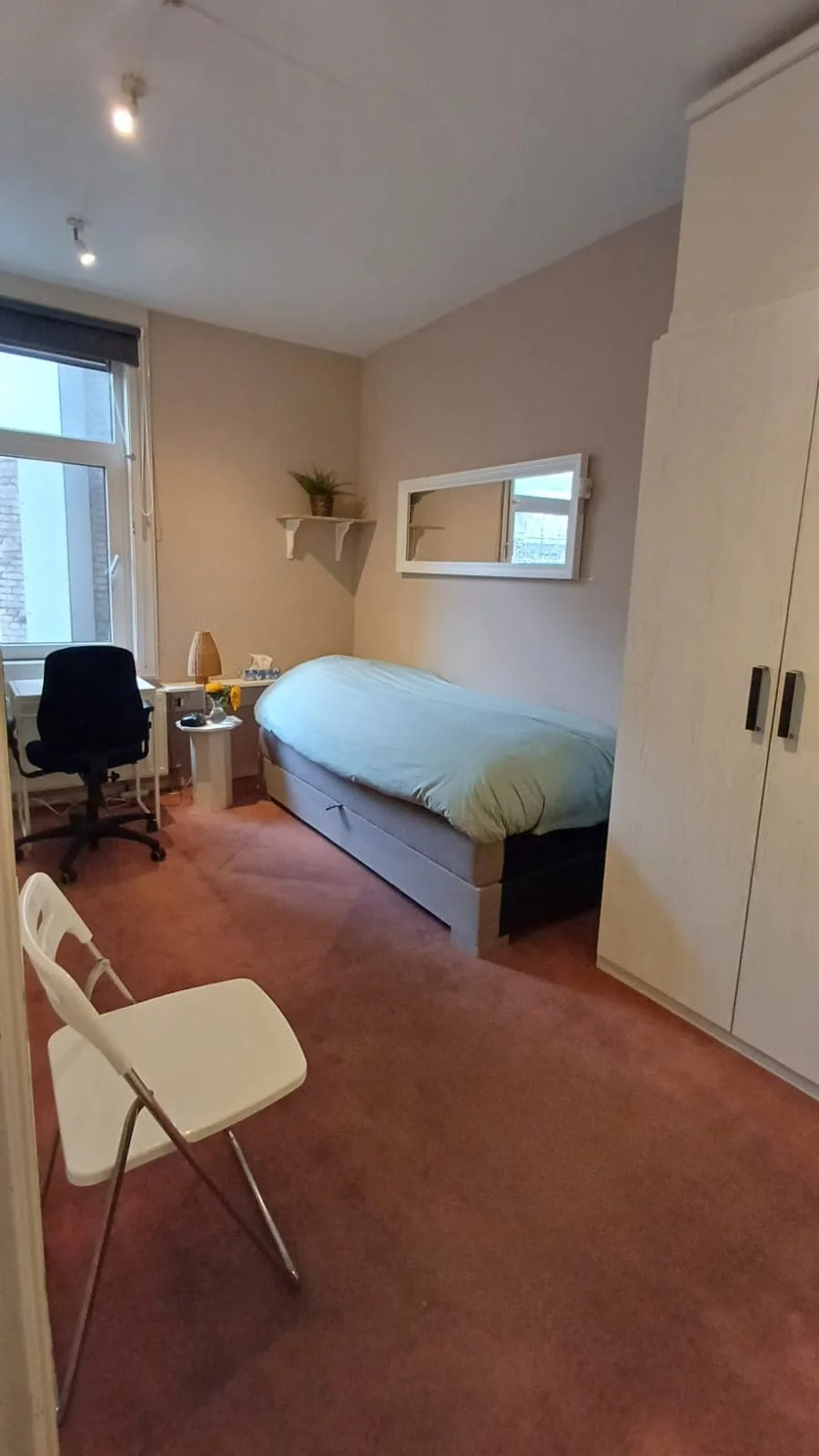 Foto van de Kamer gelegen aan de Orteliusstraat in Amsterdam