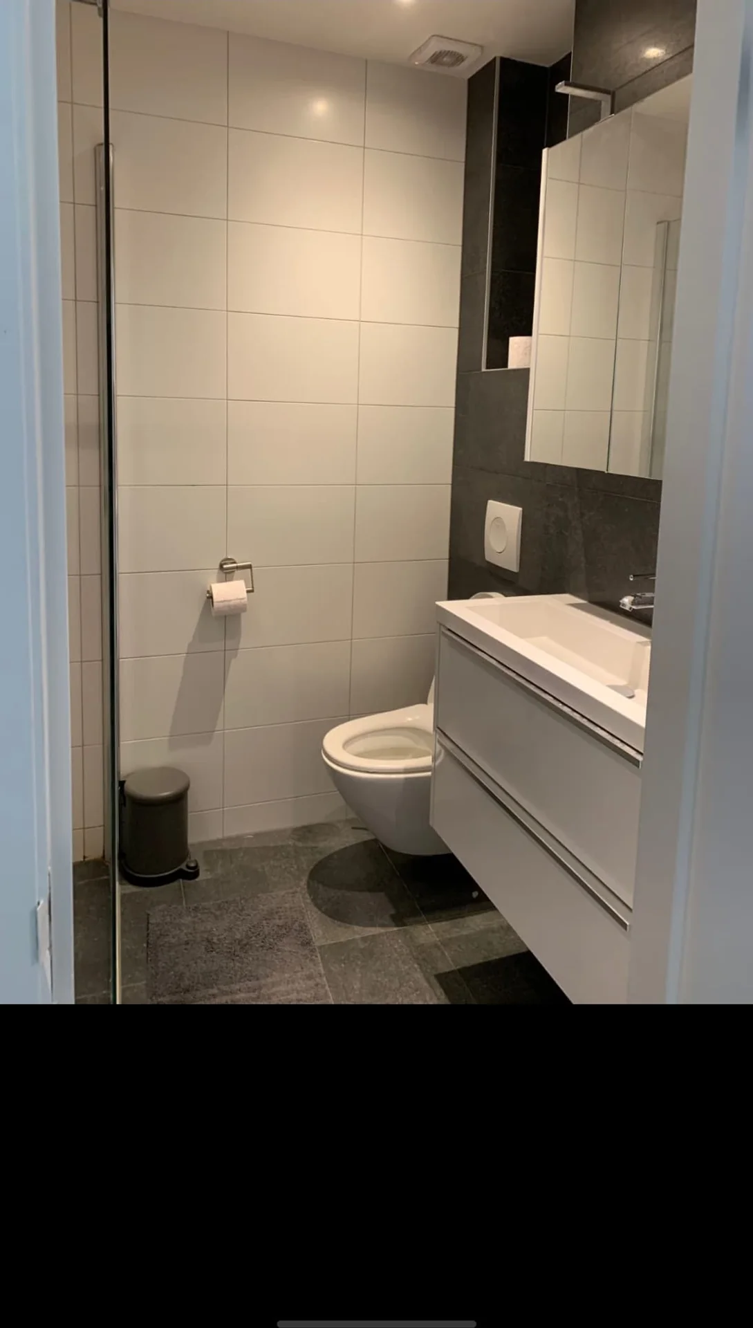 Foto van de Kamer gelegen aan de Fannius Scholtenstraat in Amsterdam