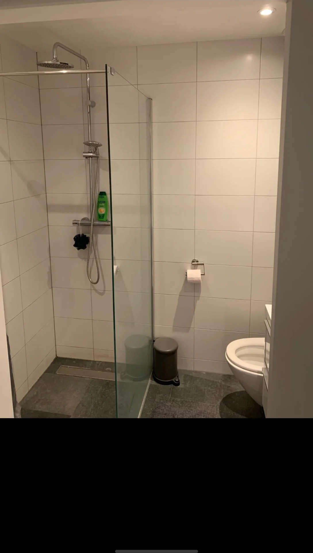 Foto van de Kamer gelegen aan de Fannius Scholtenstraat in Amsterdam