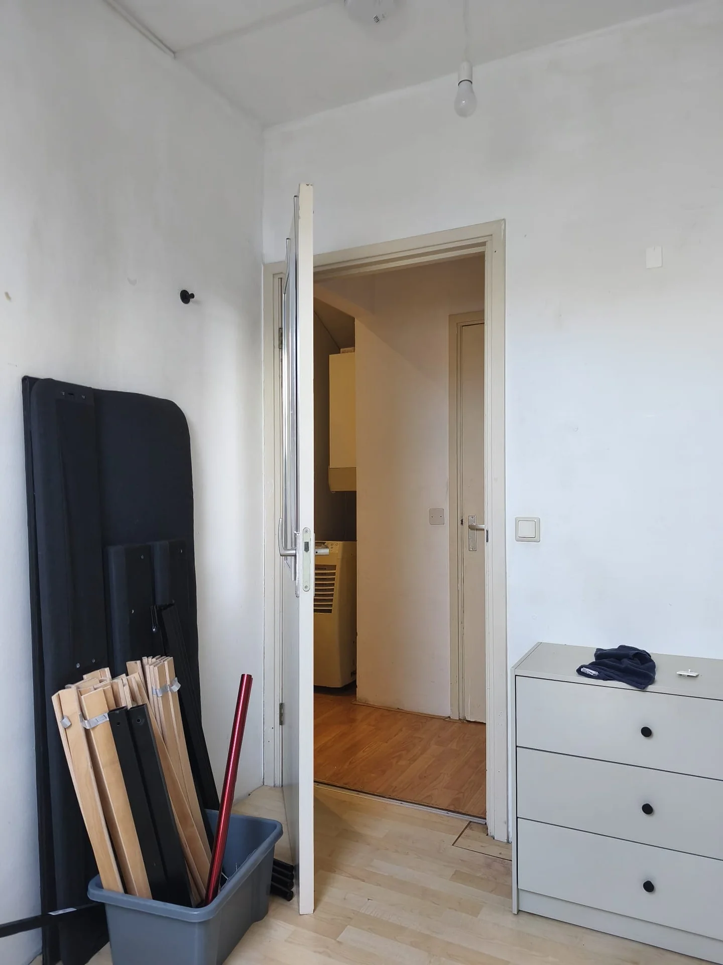 Foto van de Kamer gelegen aan de Veenendaalkade in Den Haag