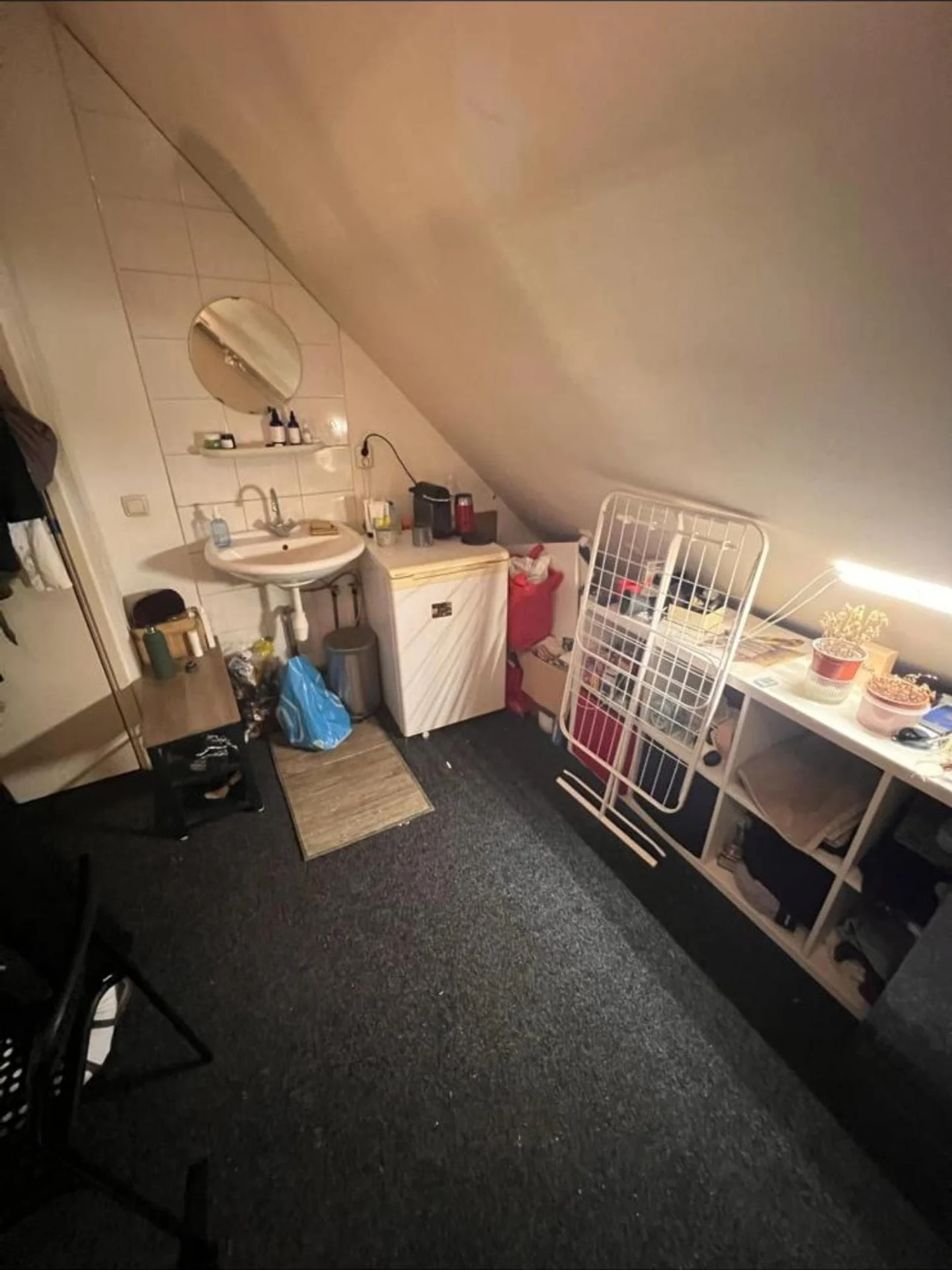 Foto van de Kamer gelegen aan de Folkingestraat in Groningen