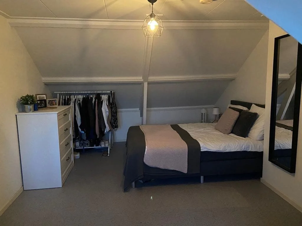 Foto van de Kamer gelegen aan de Bilderdijkstraat in Leeuwarden
