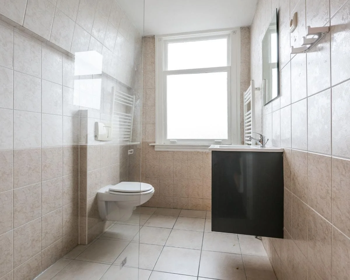 Foto van de Kamer gelegen aan de Mathenesserweg in Rotterdam