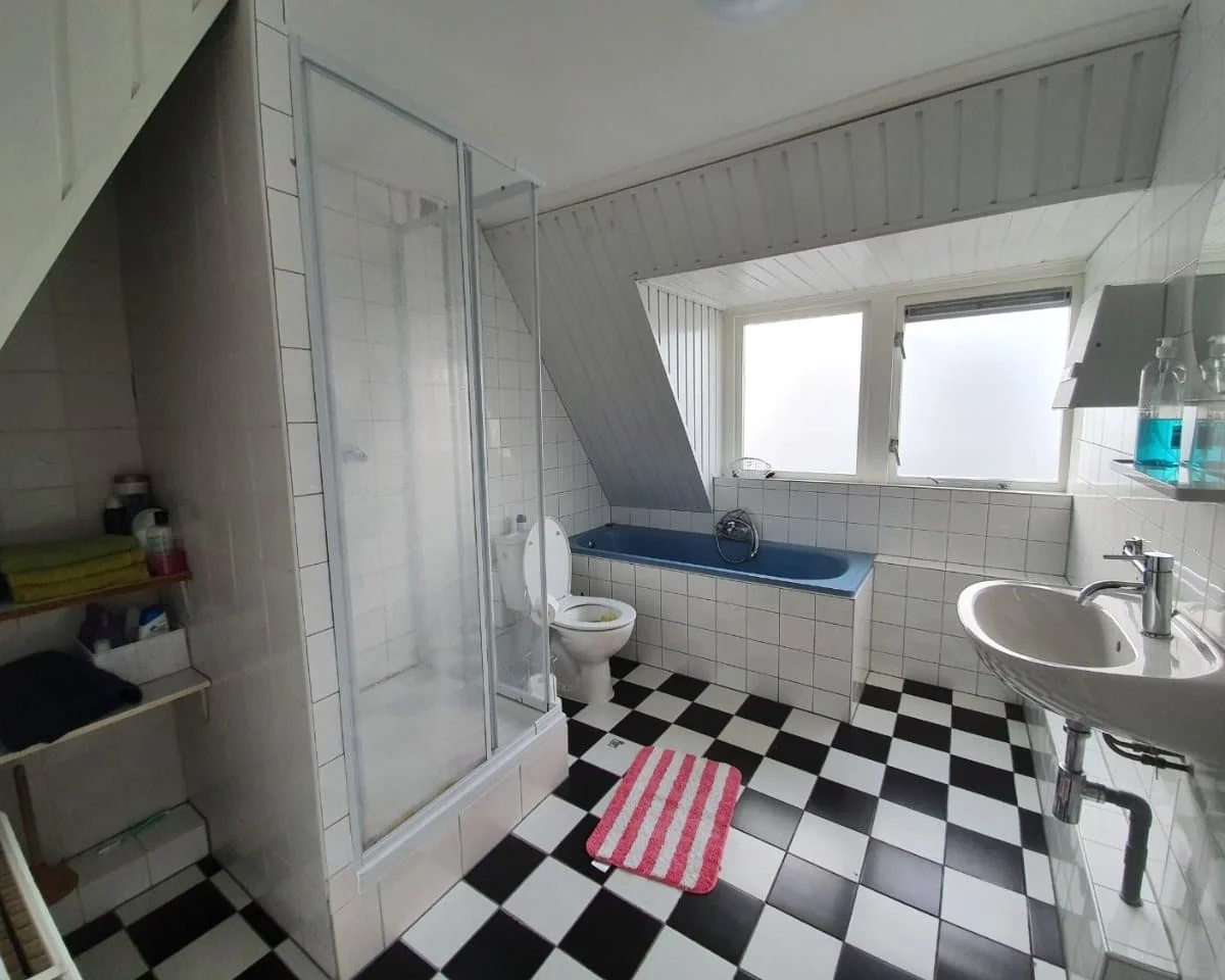 Foto van de Kamer gelegen aan de Jacob Binckesstraat in Leeuwarden