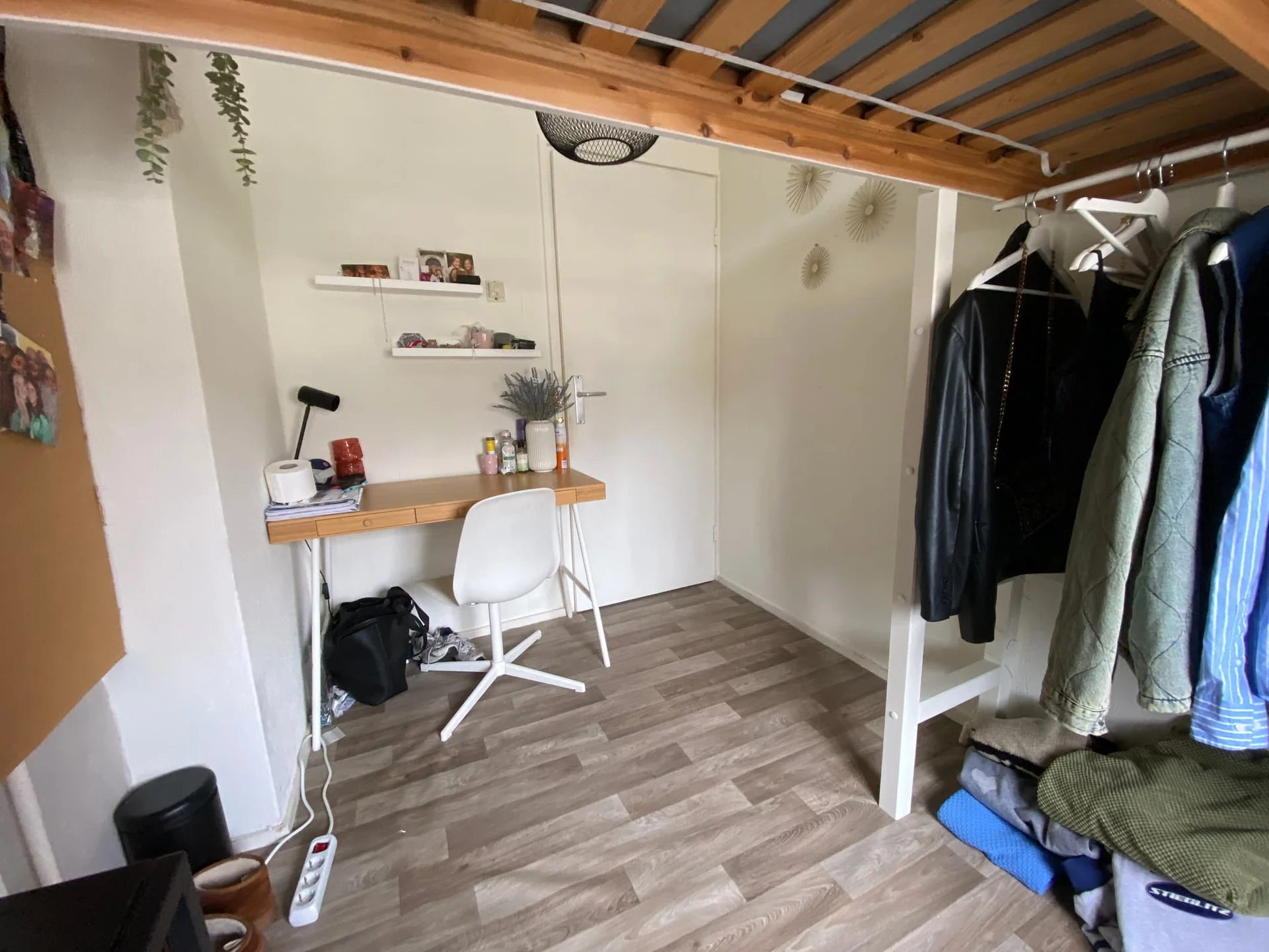 Foto van de Kamer gelegen aan de Mercuriusstraat in Groningen