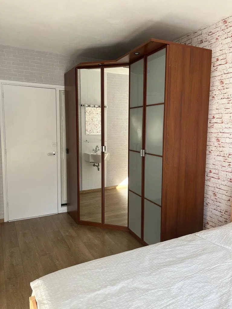 Foto van de Kamer gelegen aan de President Kennedylaan in Amsterdam