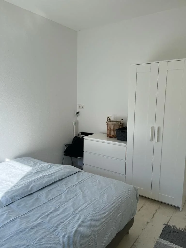 Foto van de Kamer gelegen aan de President Kennedylaan in Amsterdam