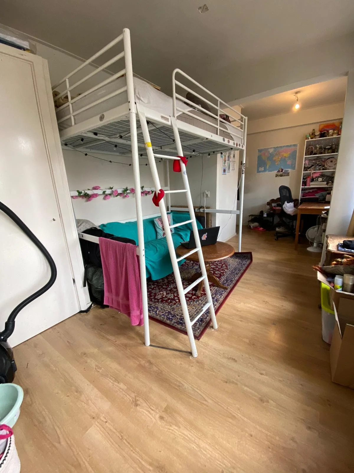 Foto van de Kamer gelegen aan de Korreweg in Groningen
