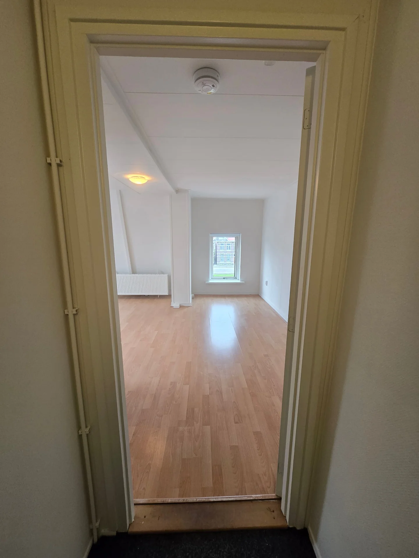 Foto van de Kamer gelegen aan de Spoorstraat in Leeuwarden