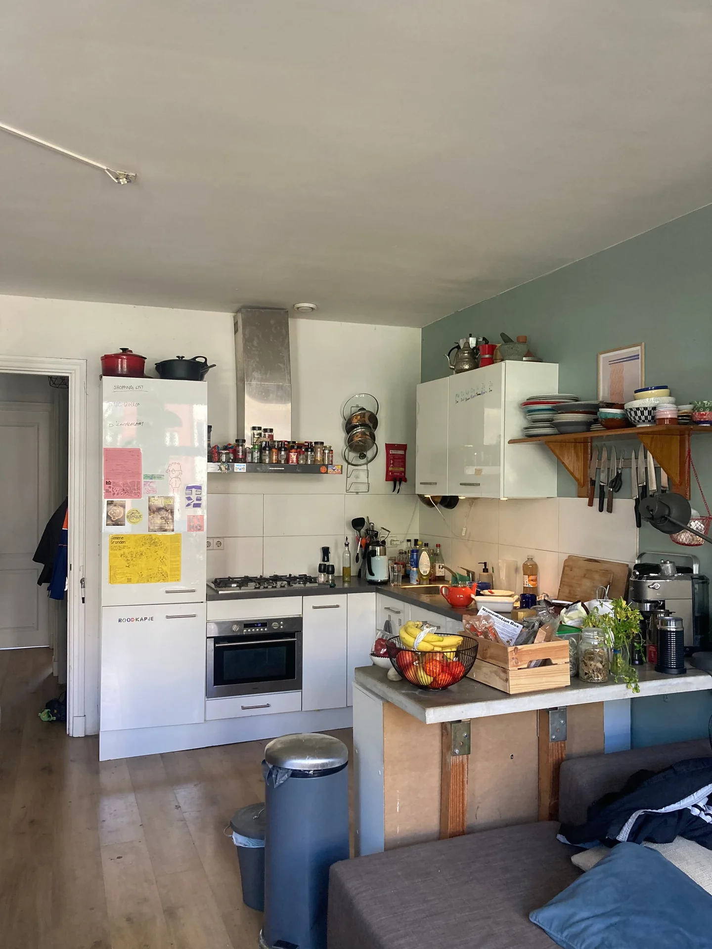 Foto van de Kamer gelegen aan de Schiedamseweg in Rotterdam