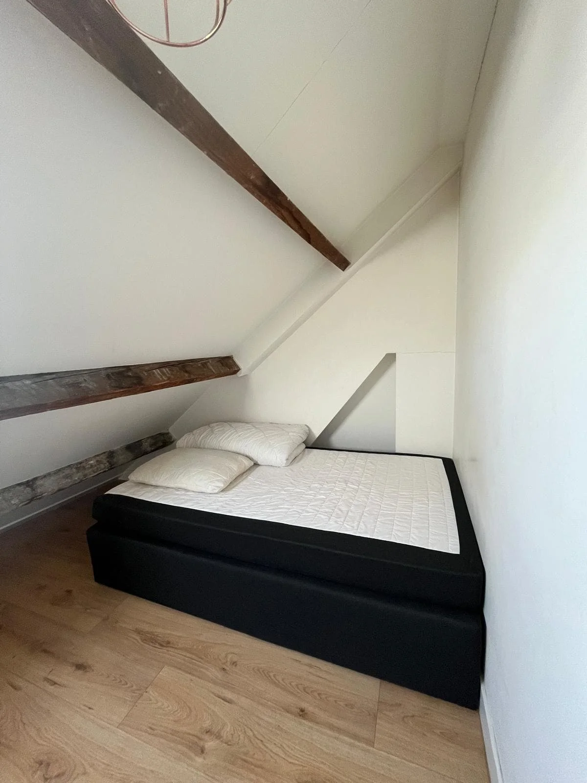 Foto van de Kamer gelegen aan de Zweedsestraat in Rotterdam