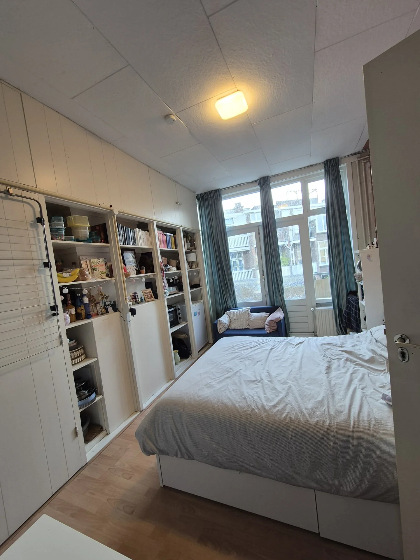 Foto van de Kamer gelegen aan de Valkenboslaan in Den Haag