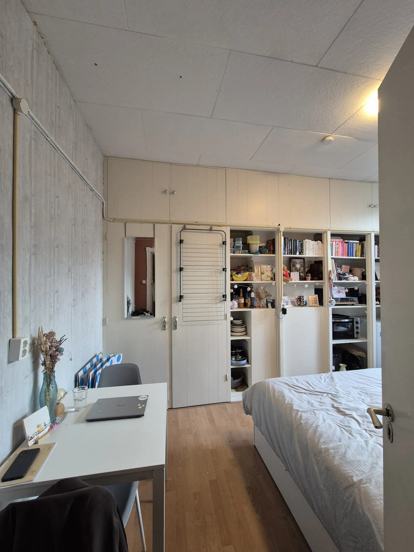 Foto van de Kamer gelegen aan de Valkenboslaan in Den Haag