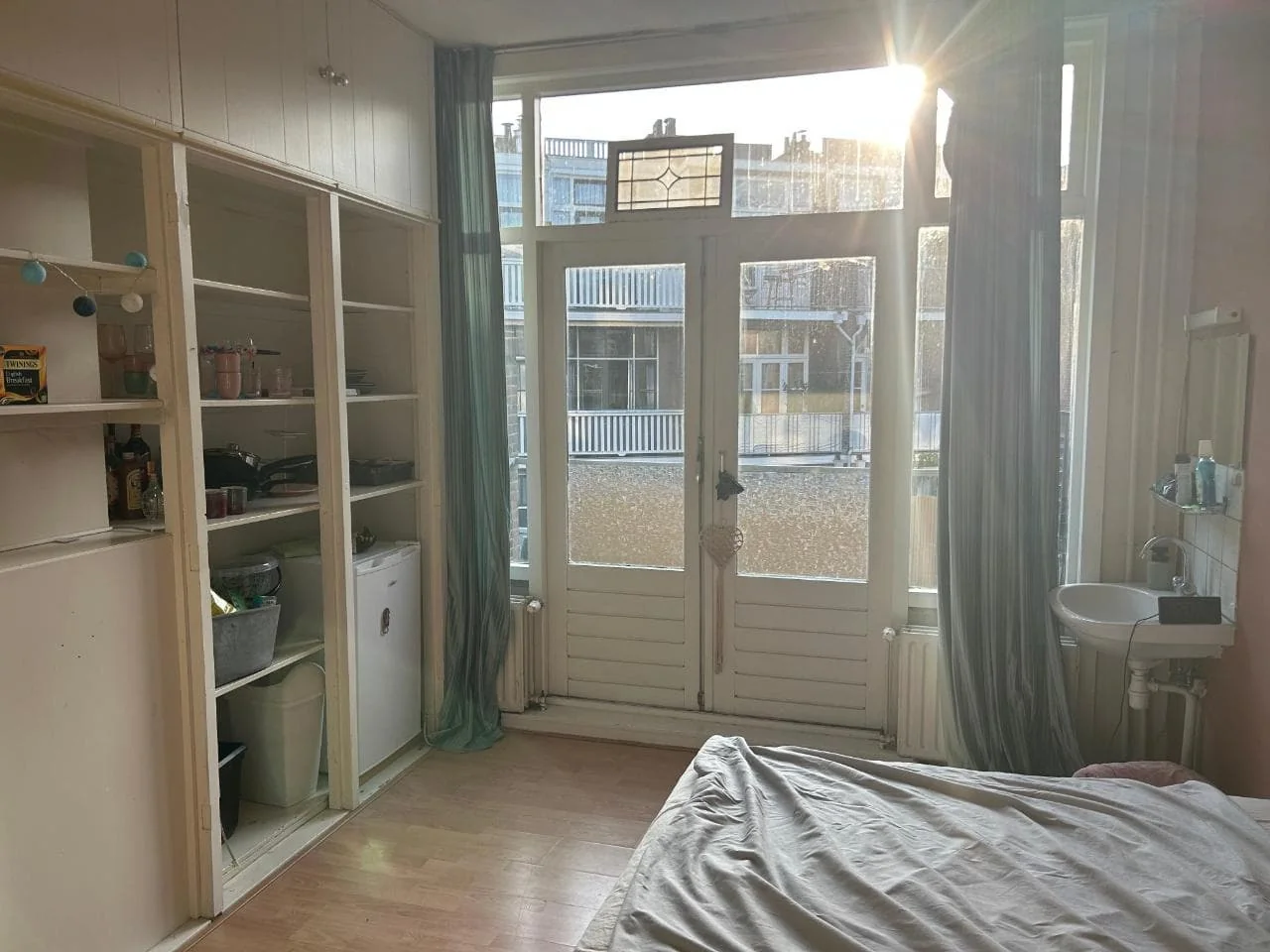 Foto van de Kamer gelegen aan de Valkenboslaan in Den Haag