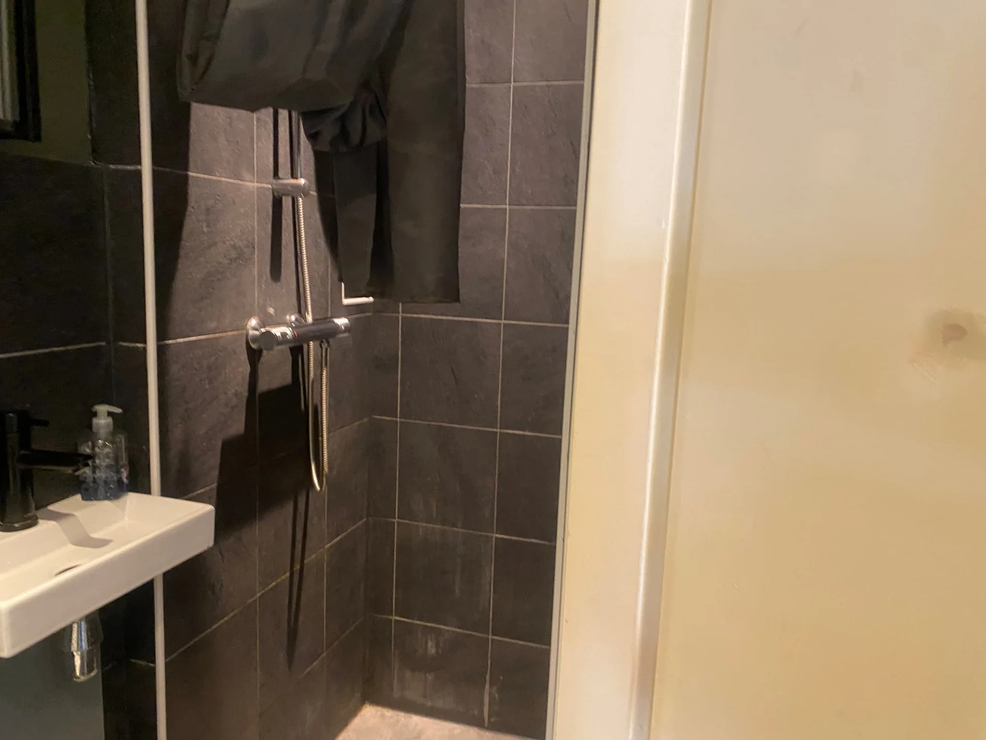 Foto van de Studio gelegen aan de Fanfarestraat in Nijmegen
