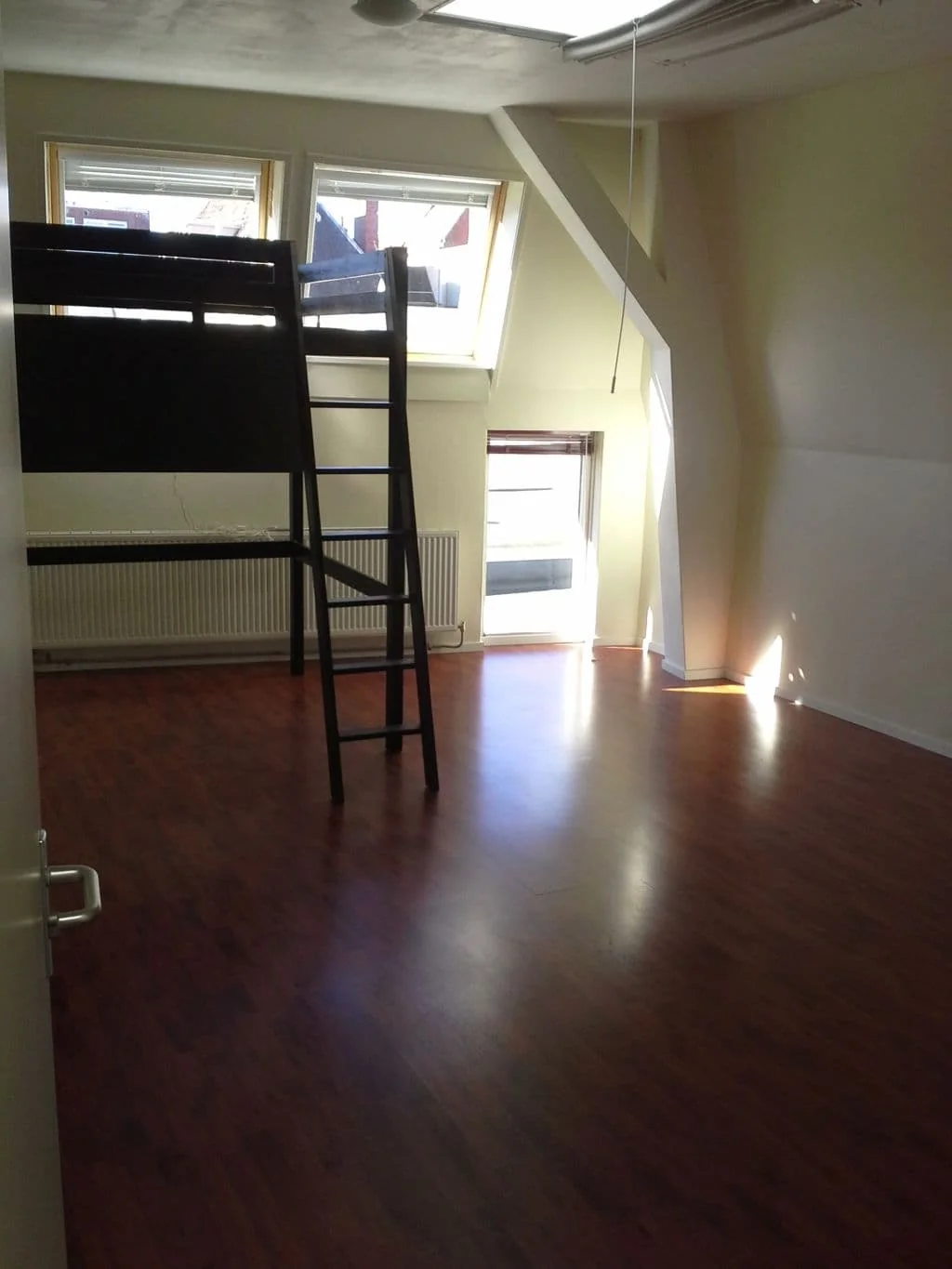 Foto van de Kamer gelegen aan de Peperstraat in Groningen