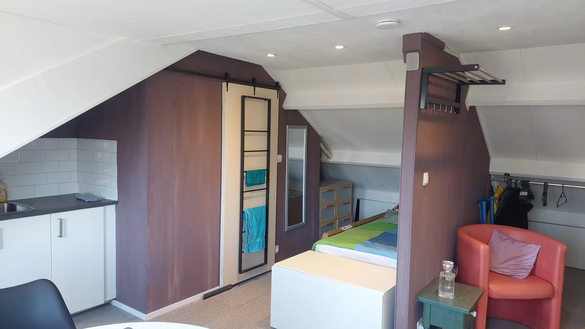 Foto van de Kamer gelegen aan de Fioringras in Rotterdam