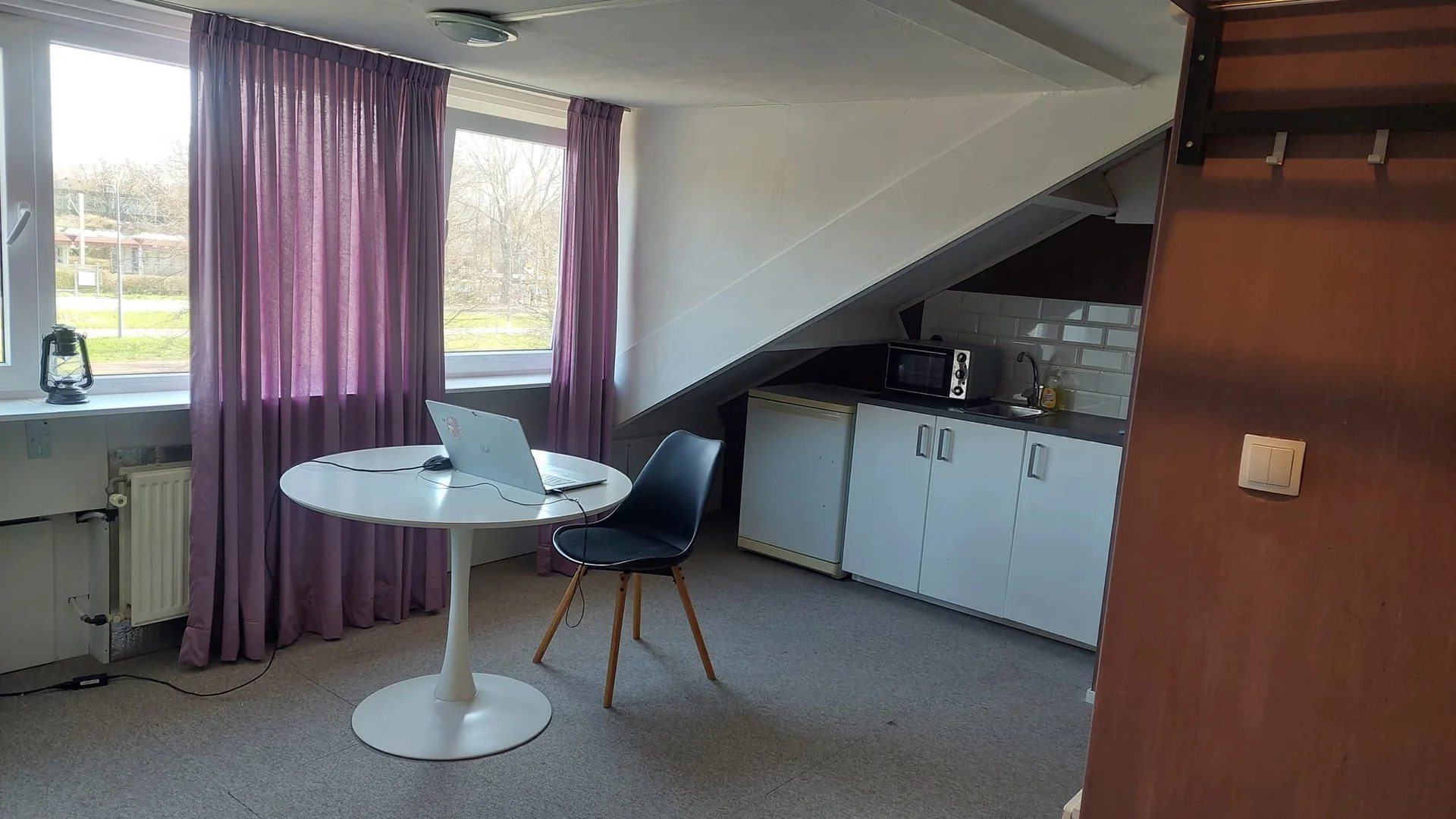Foto van de Kamer gelegen aan de Fioringras in Rotterdam