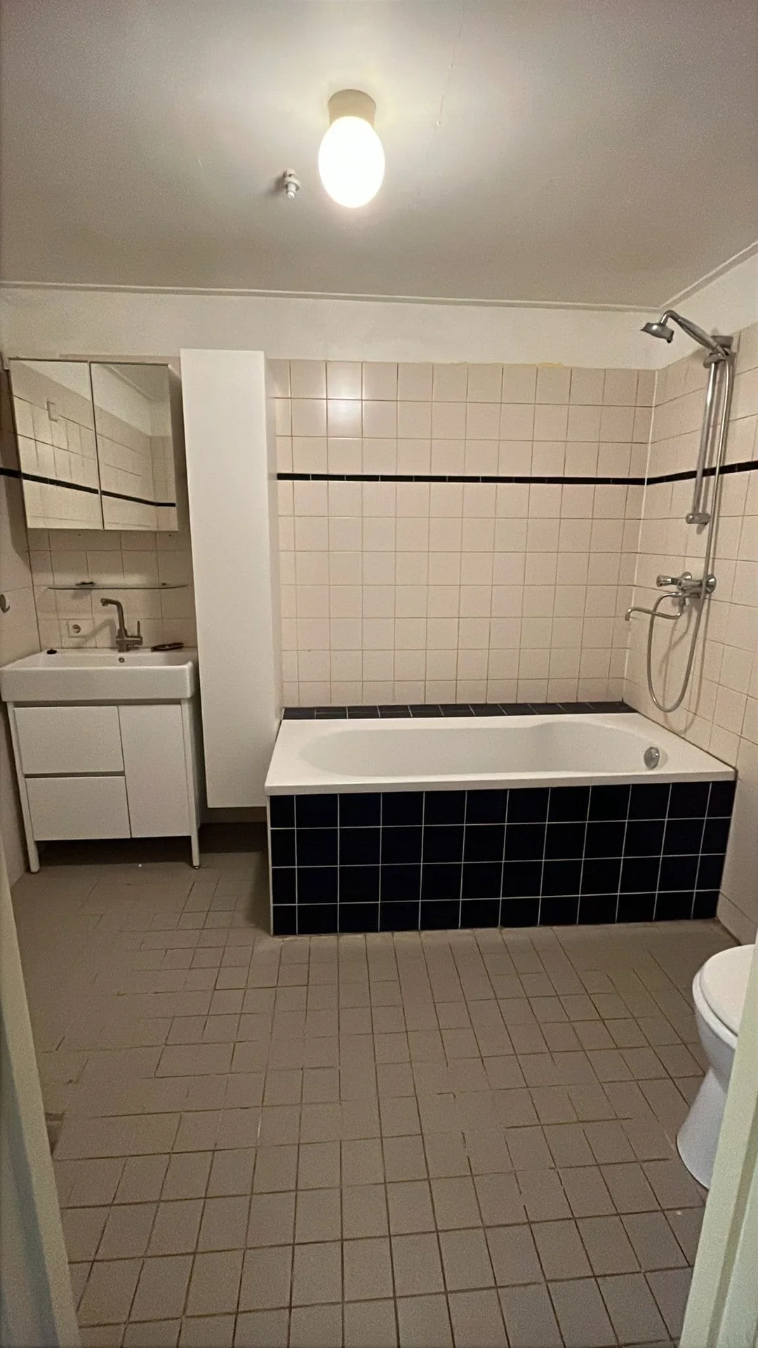 Foto van de Kamer gelegen aan de Frederik Hendrikplantsoen in Amsterdam