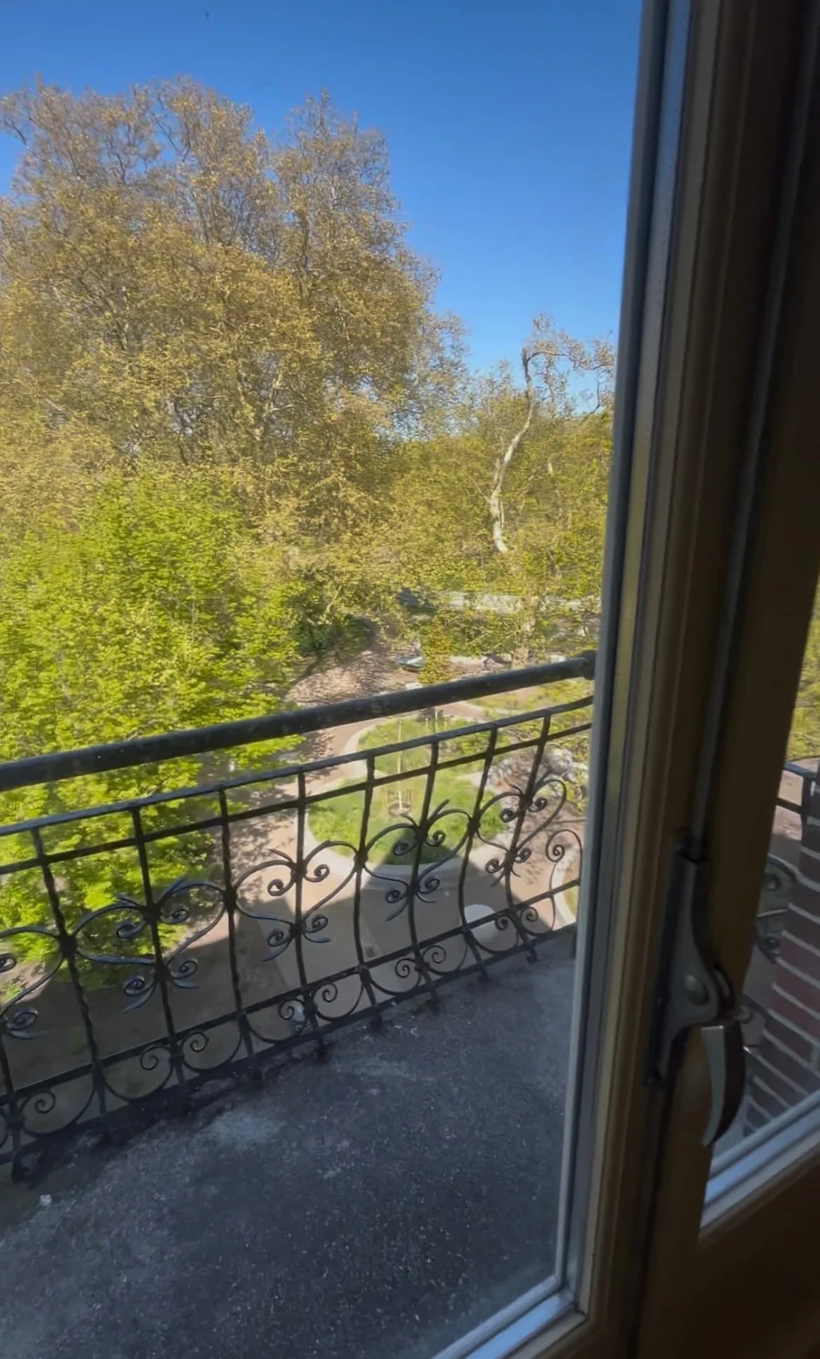 Foto van de Kamer gelegen aan de Frederik Hendrikplantsoen in Amsterdam