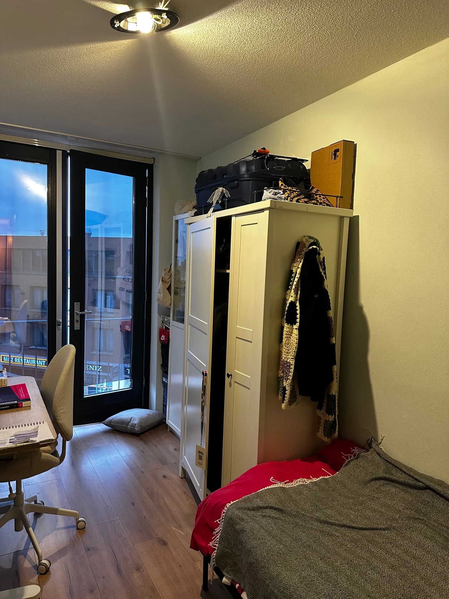Foto van de Kamer gelegen aan de Hobbemastraat in Den Haag