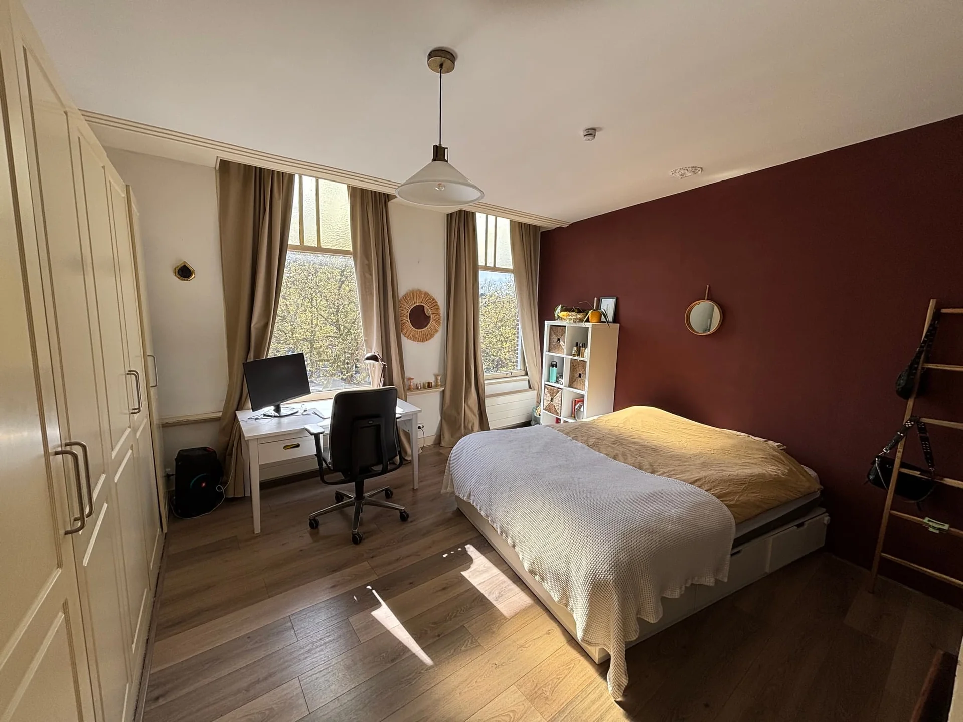 Foto van de Kamer gelegen aan de Mathenesserlaan in Rotterdam