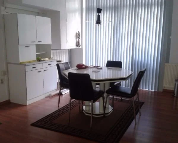 Foto van de Kamer gelegen aan de Polderlaan in Rotterdam